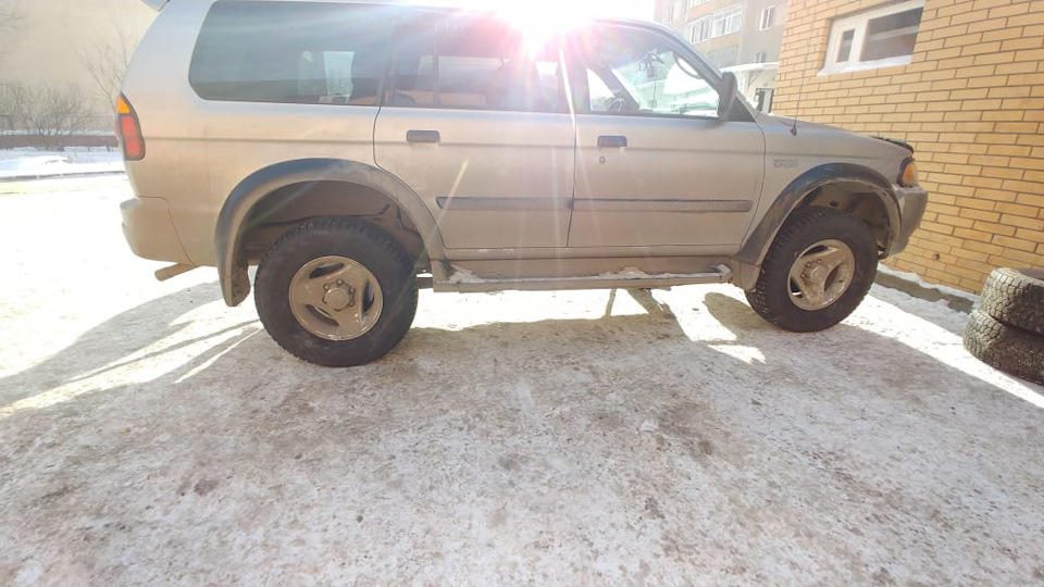 Расход газа на трассе/в городе, воровство на АЗС — Mitsubishi Montero ...