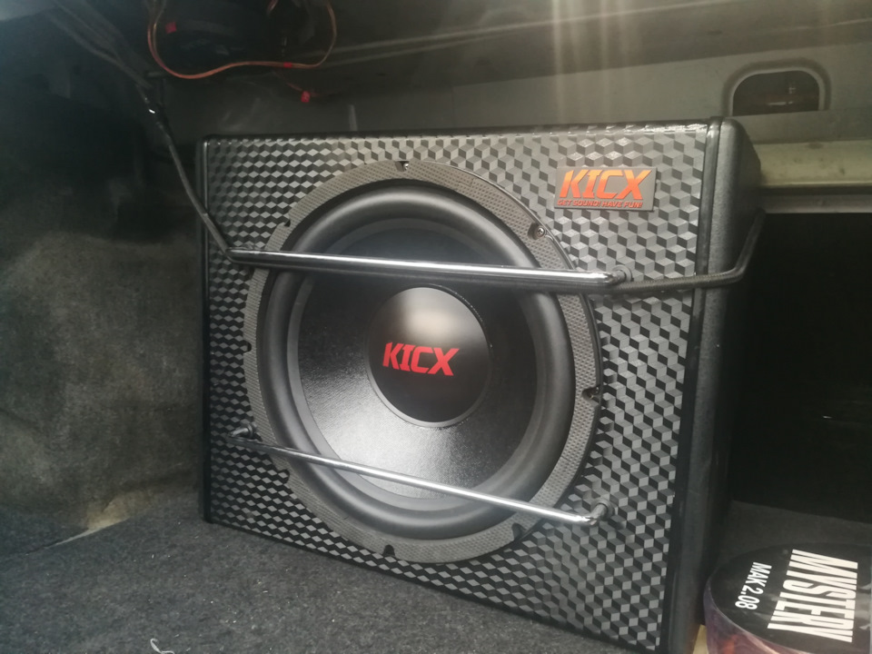 Активный сабвуфер Kicx ap300bpa — Toyota Corolla (110), 1,8 л, 1998 ...