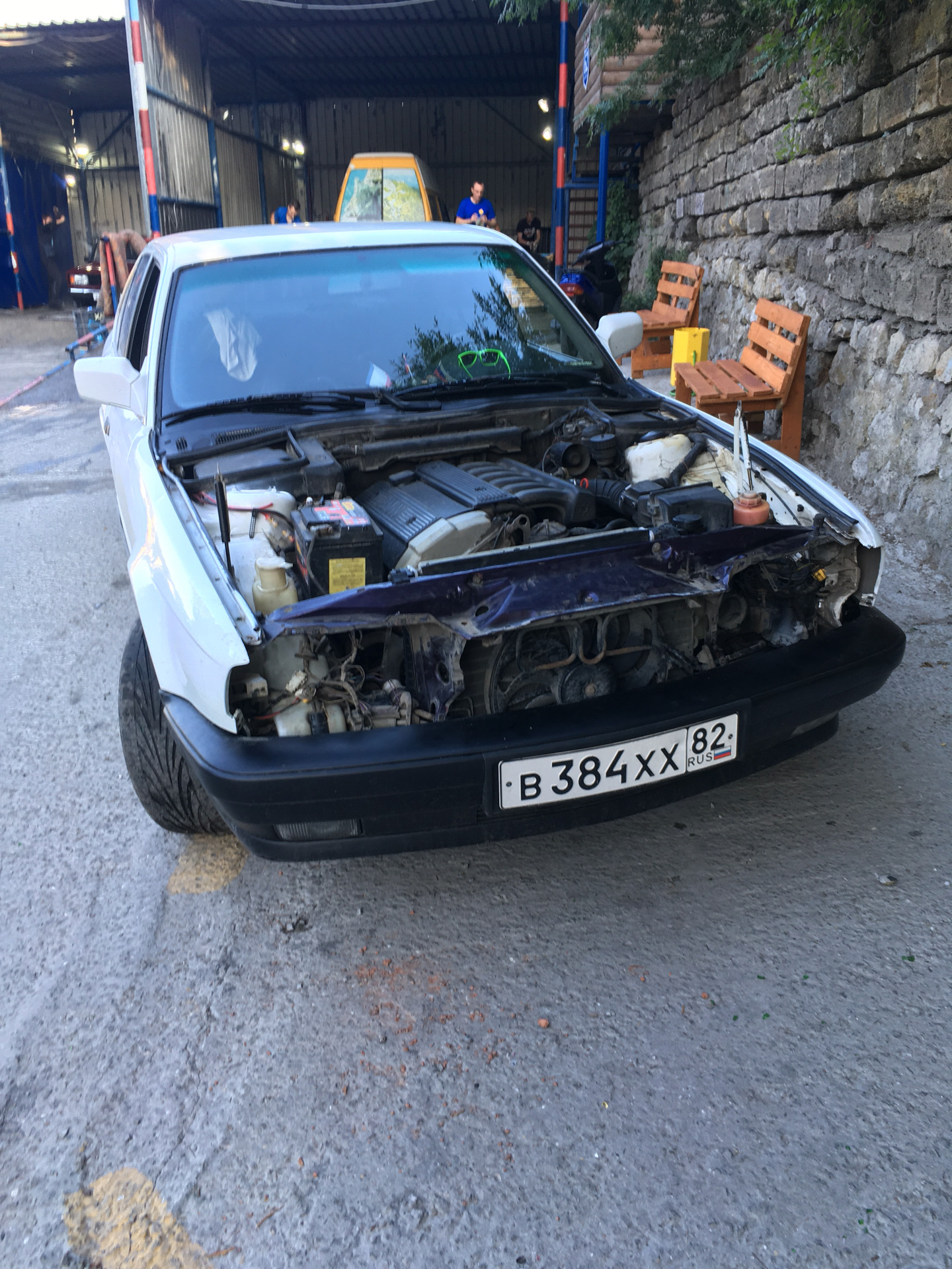 Кузовные работы и радиатор — BMW 5 series (E34), 2 л, 1991 года ...