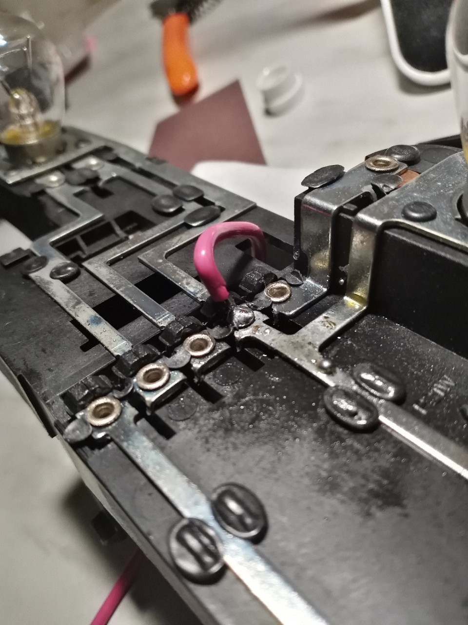 Убрал гирлянду задних фонарей — Renault Logan (1G), 1,4 л, 2005 года ...