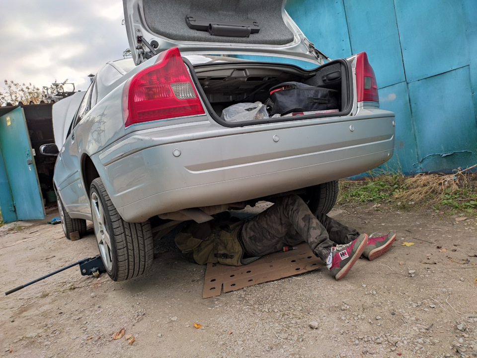 Фото в бортжурнале Volvo S80 I
