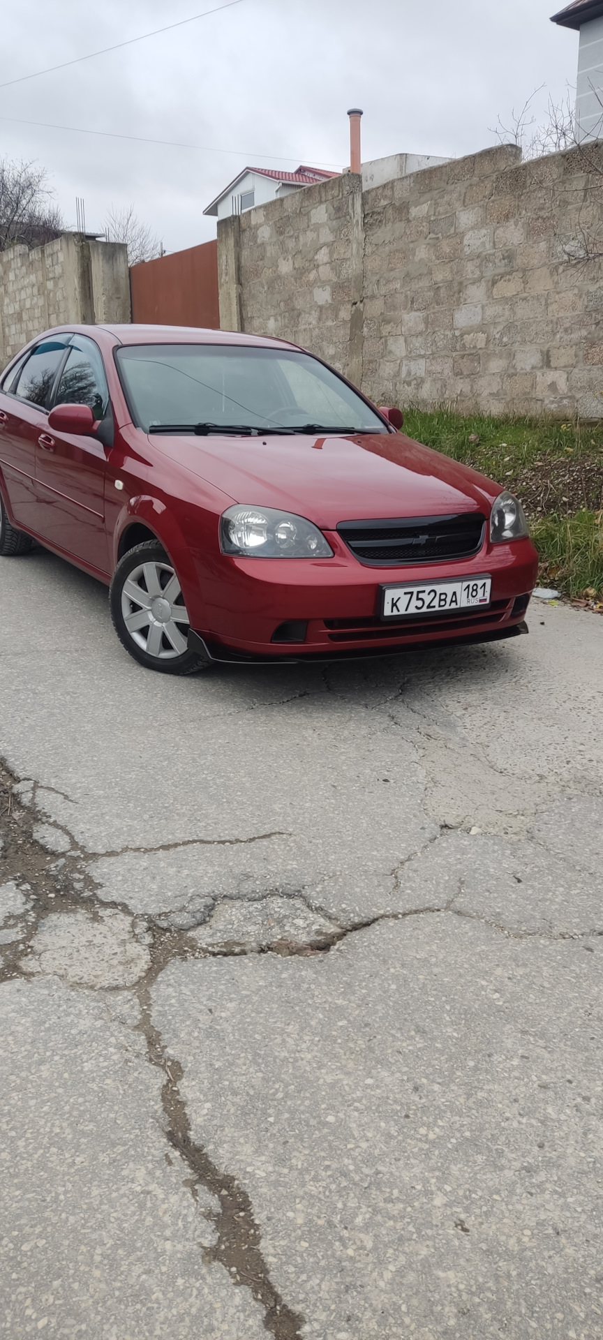 Покраска масок фар и решетку радиатора в черный глянец! — Chevrolet ...
