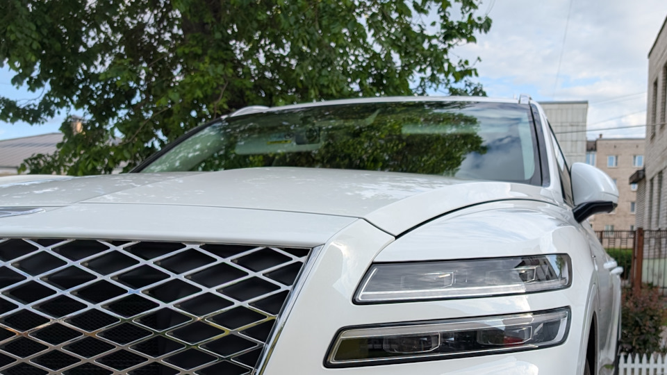 Genesis GV80 Шустрый холодильник 3.0