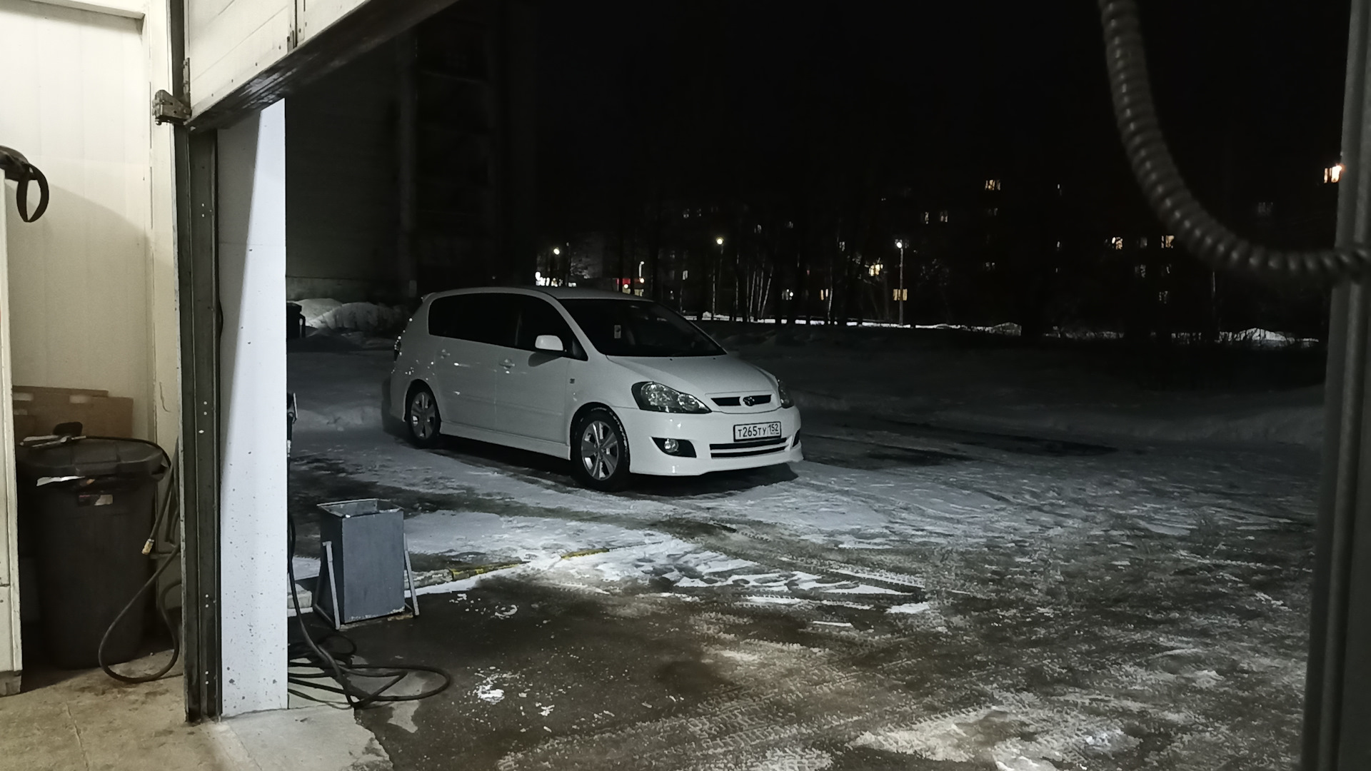 Toyota Ipsum (21) 2.4 бензиновый 2007 | 240s (Кулебаки) на DRIVE2