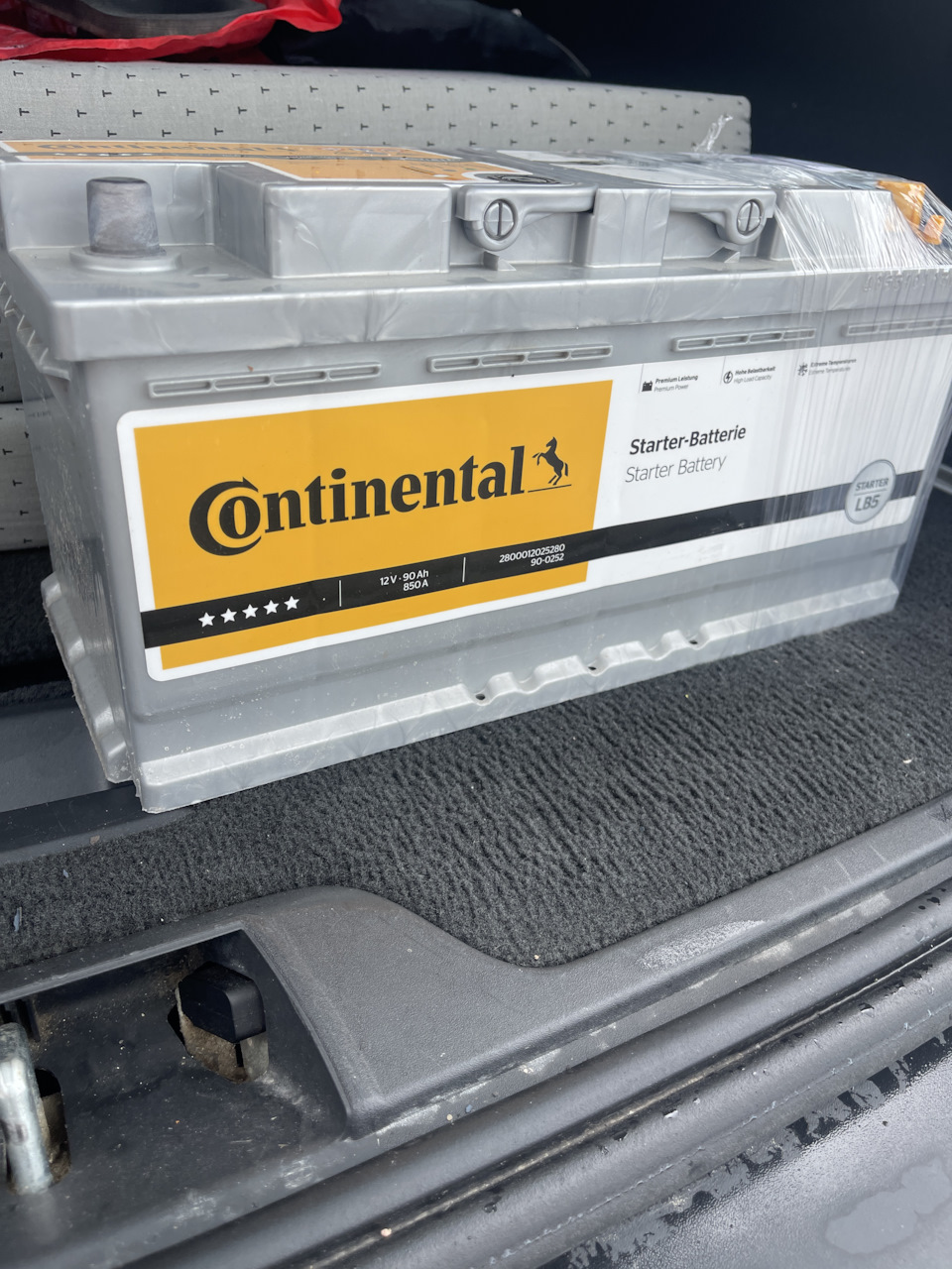 Autobatterie Continental 12V 90Ah 850A Starterbatterie