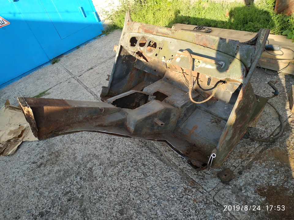 Подготовка кузова и капота к покраске — Peugeot 406, 1,6 л, 1997 года ...