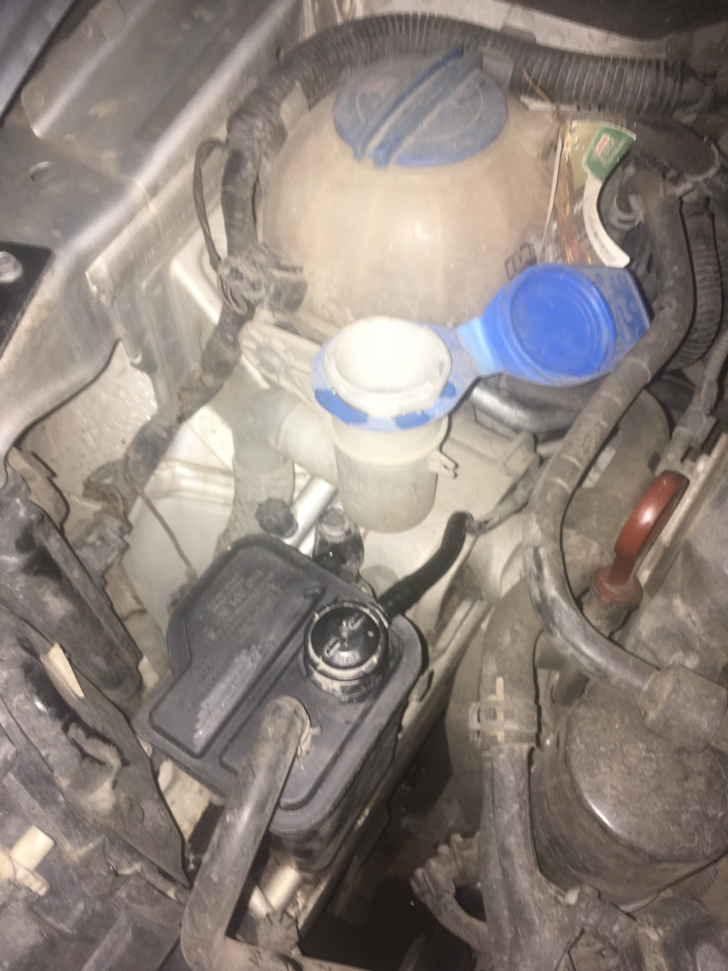 Втулка рулевой колонки и рулевые карданчики — Toyota Sprinter (110), 1 ...