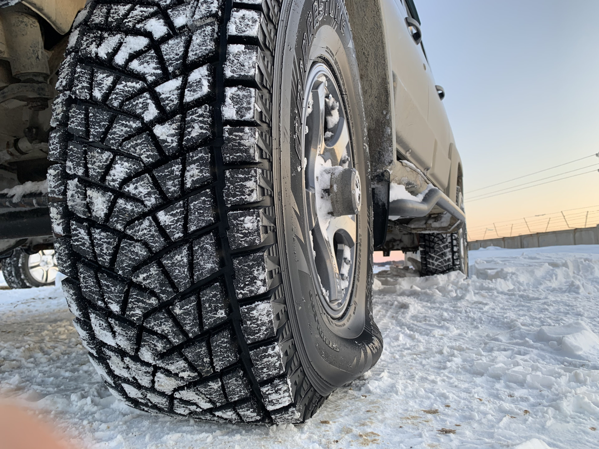 Open country i t. 285/75 R16. Шины DM z3. Blizzak DM-z3 285/75 r0 116q.