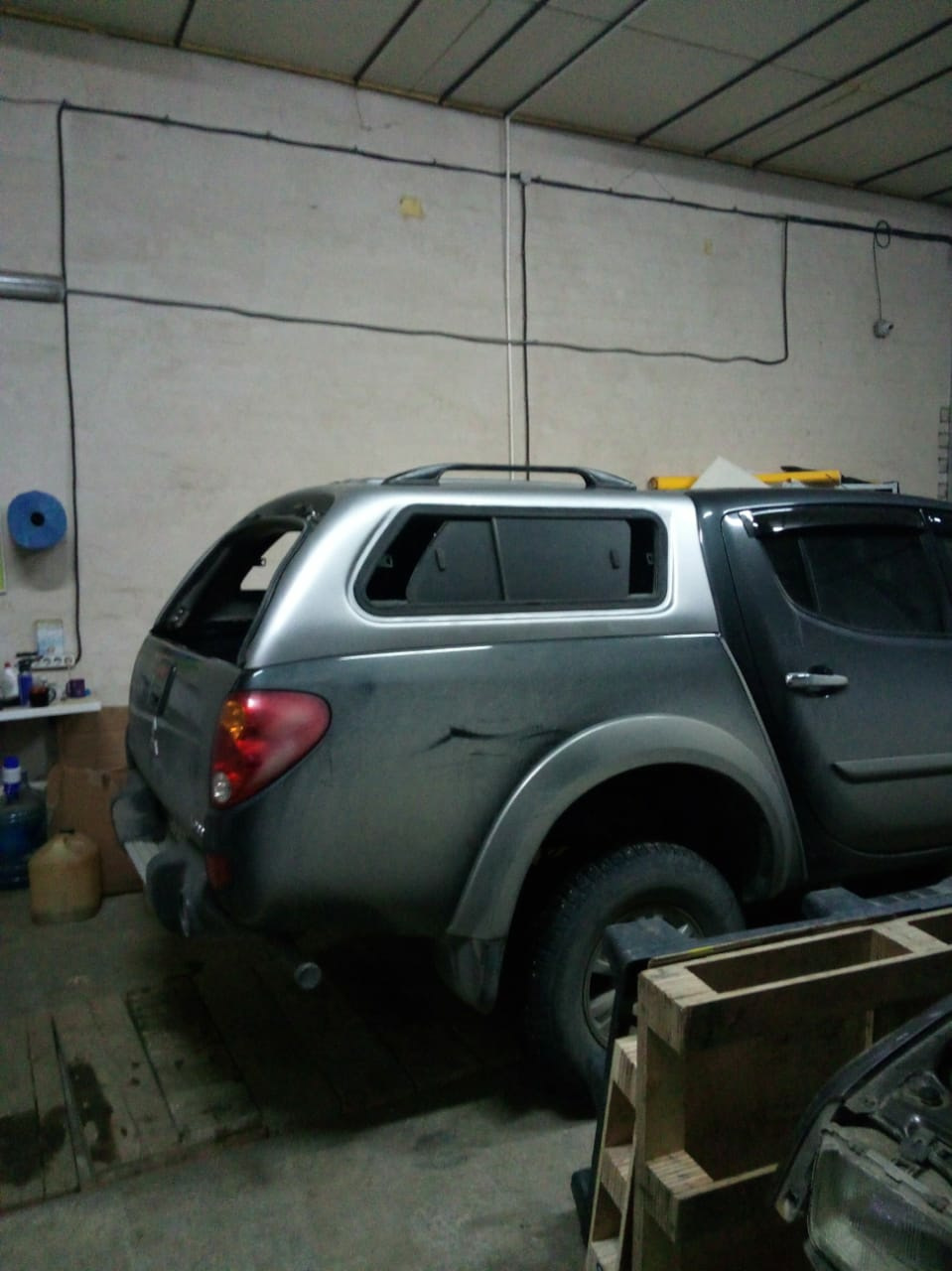Ремонт кунга — Mitsubishi L200 (4G), 2,5 л, 2013 года | аксессуары | DRIVE2