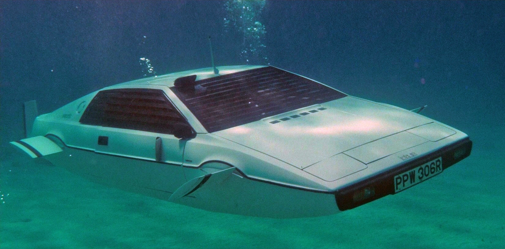 Lotus Esprit s1 Джеймса Бонда