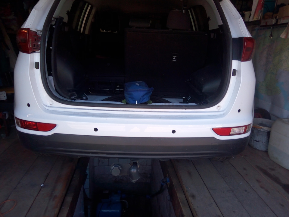 Еще одна замена датчика парктроника - KIA Sportage (3G), 2 л, 2011 года расходни