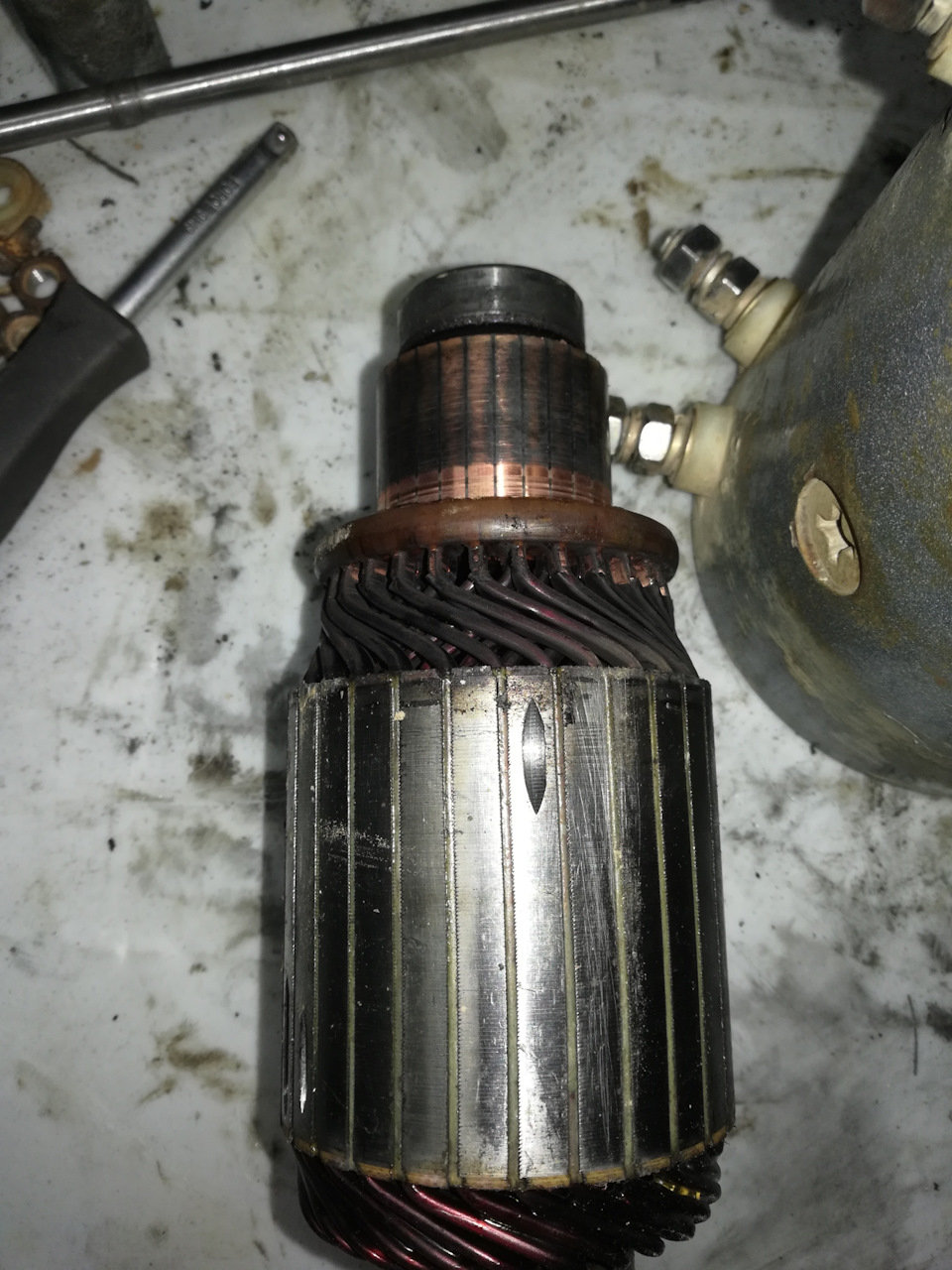 Скрипит ограничитель двери калина - 84 фото