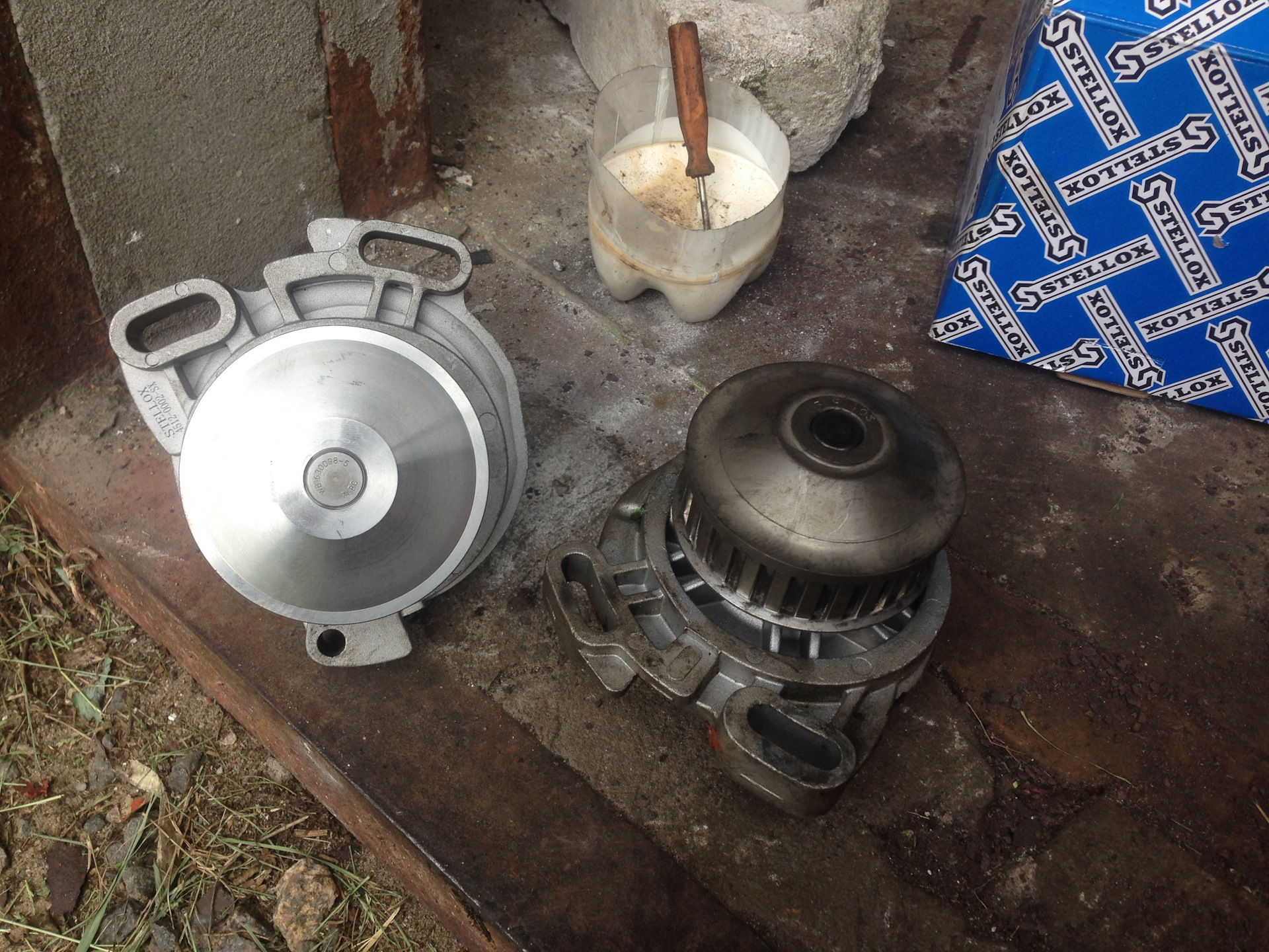 Растаяла крыльчатка помпы лада гранта 8. Гул помпы. Гул помпы. Признаки неисправности помпы на калине. Clra замена помпы.