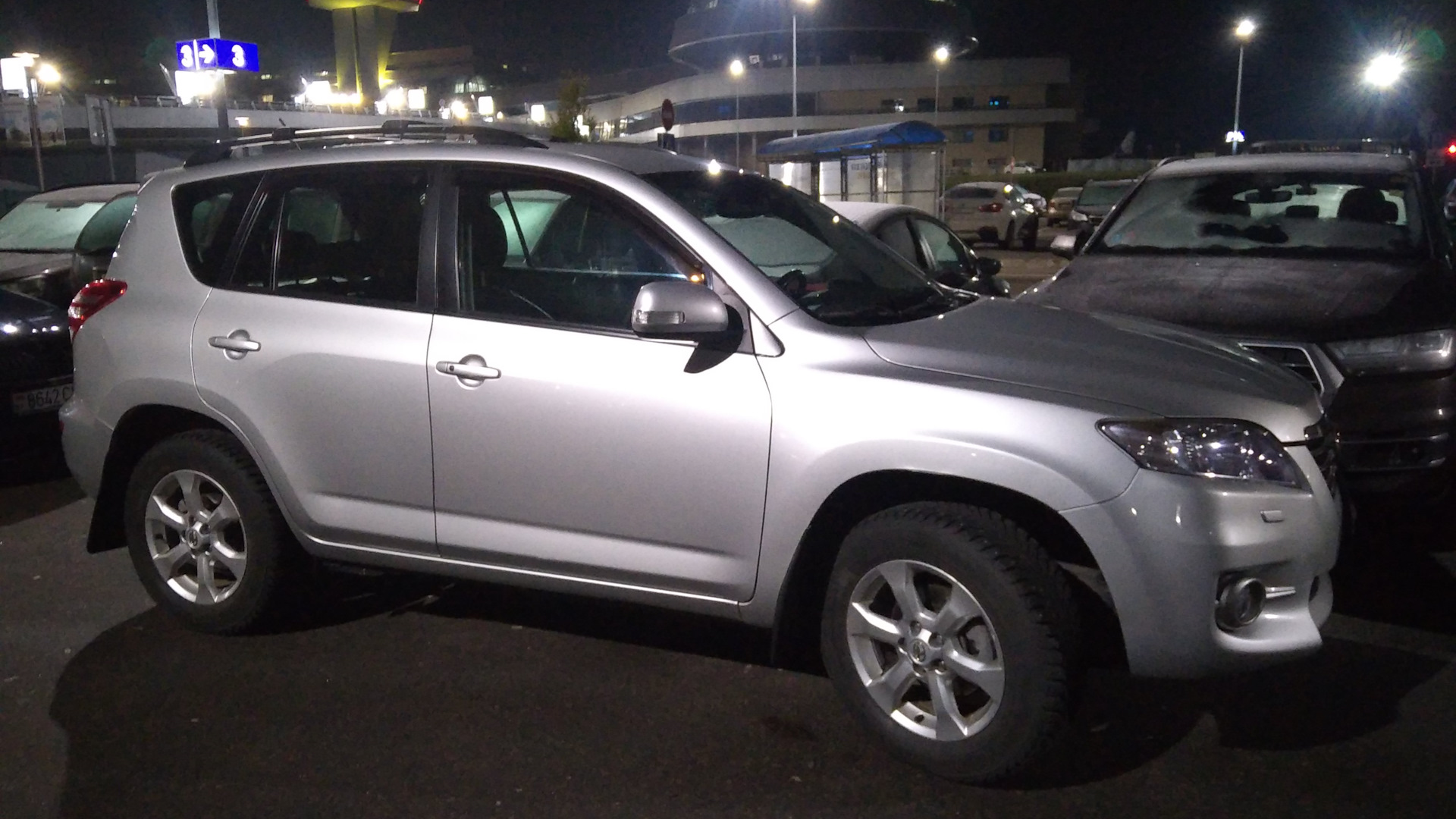 Toyota RAV4 (III) 2.0 бензиновый 2010 | XA30. Рестайлинг на DRIVE2