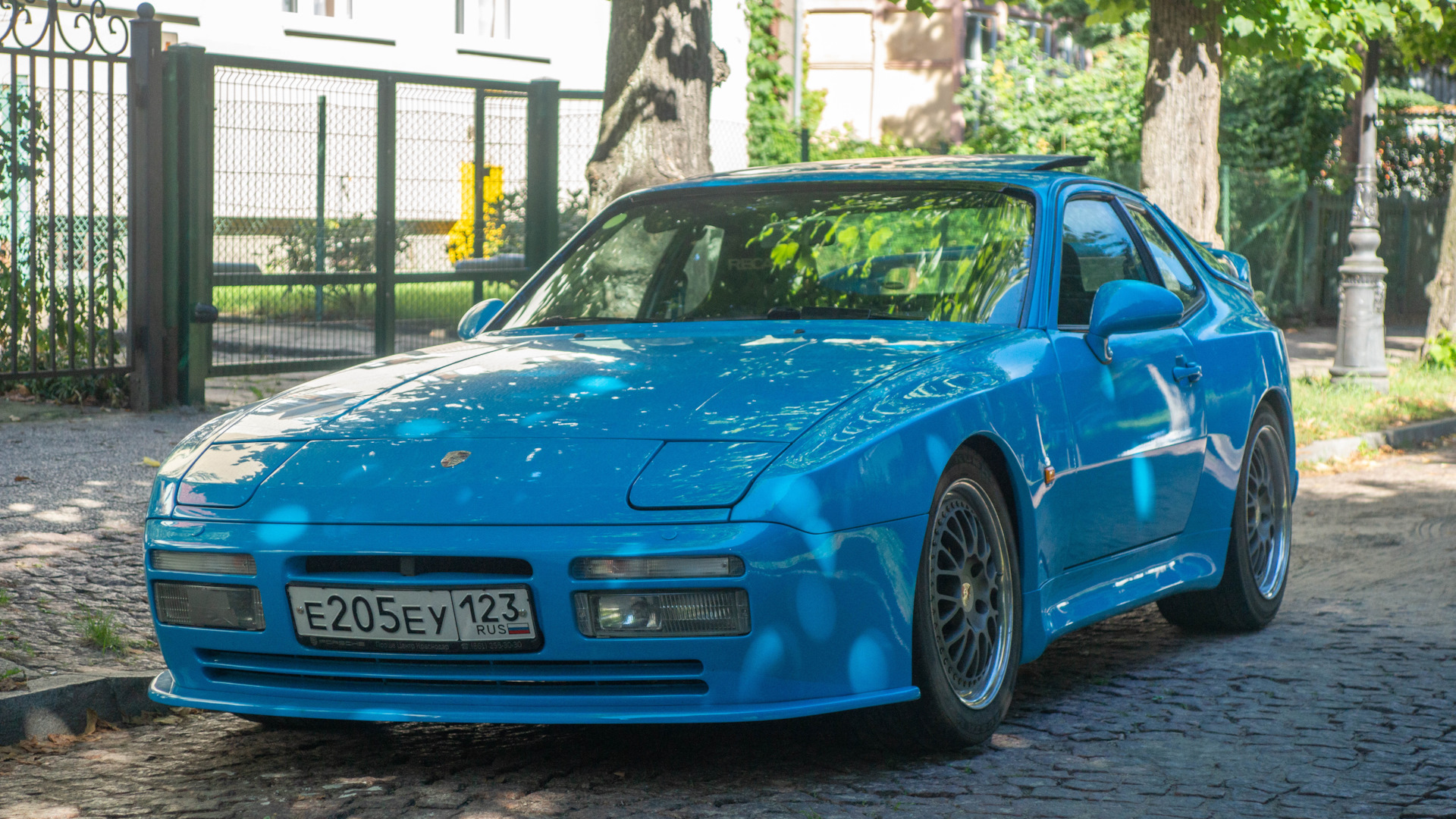 Porsche 944 1982