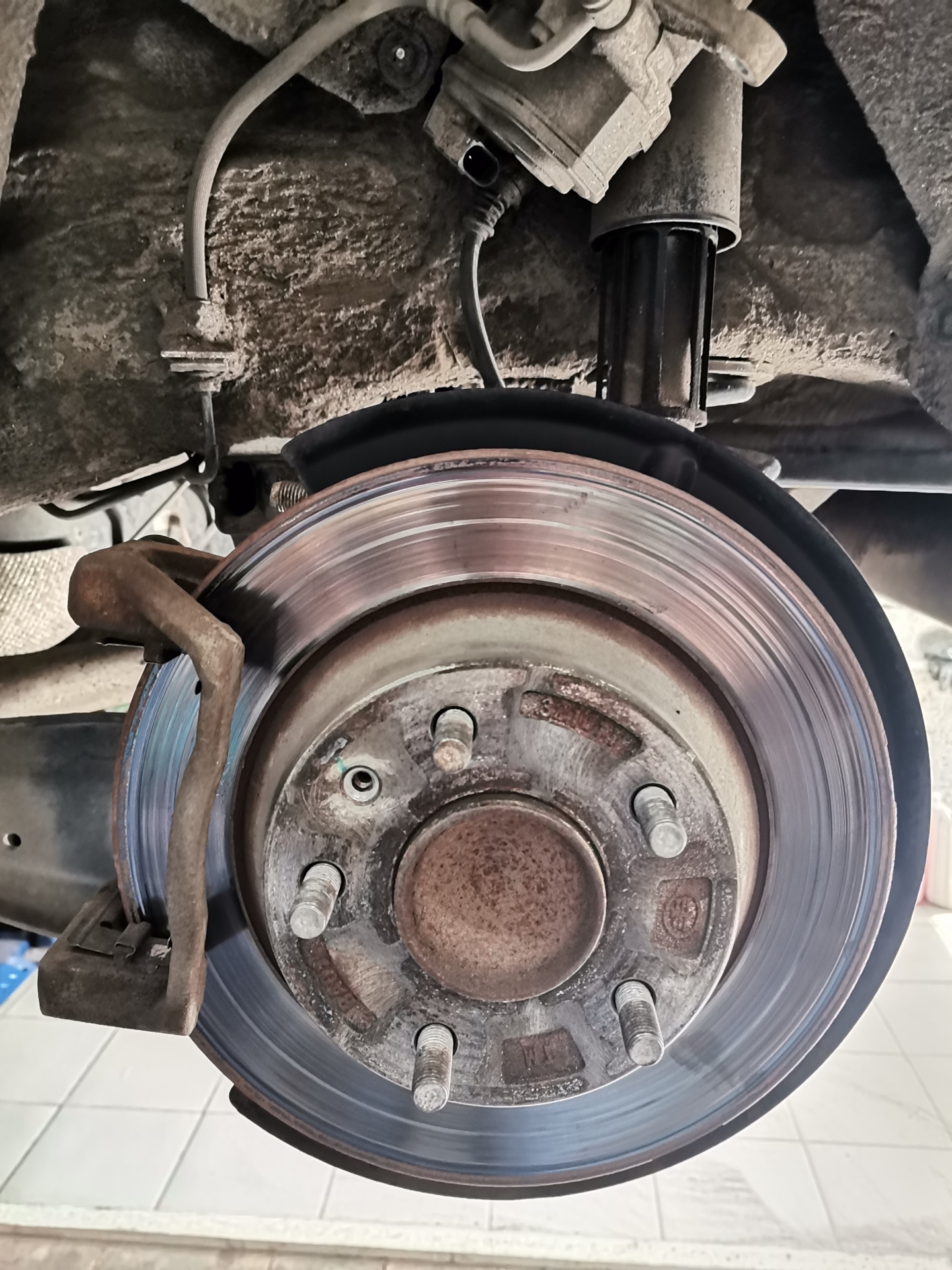 Фото в бортжурнале FAW Bestune B70