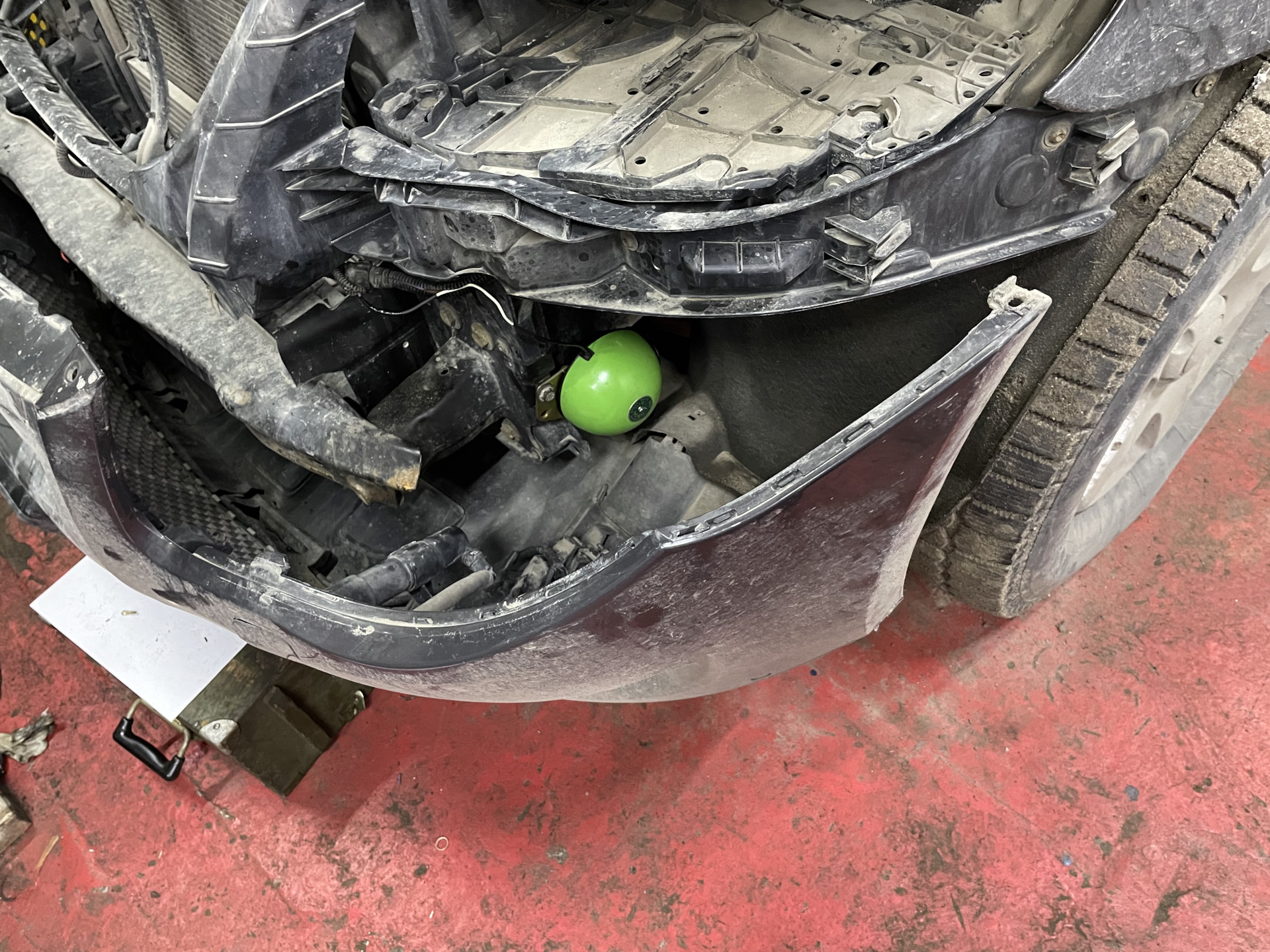 Big horn 🔊.Громкий клаксон. — Volkswagen Touareg (1G), 3,6 л, 2008 года ...