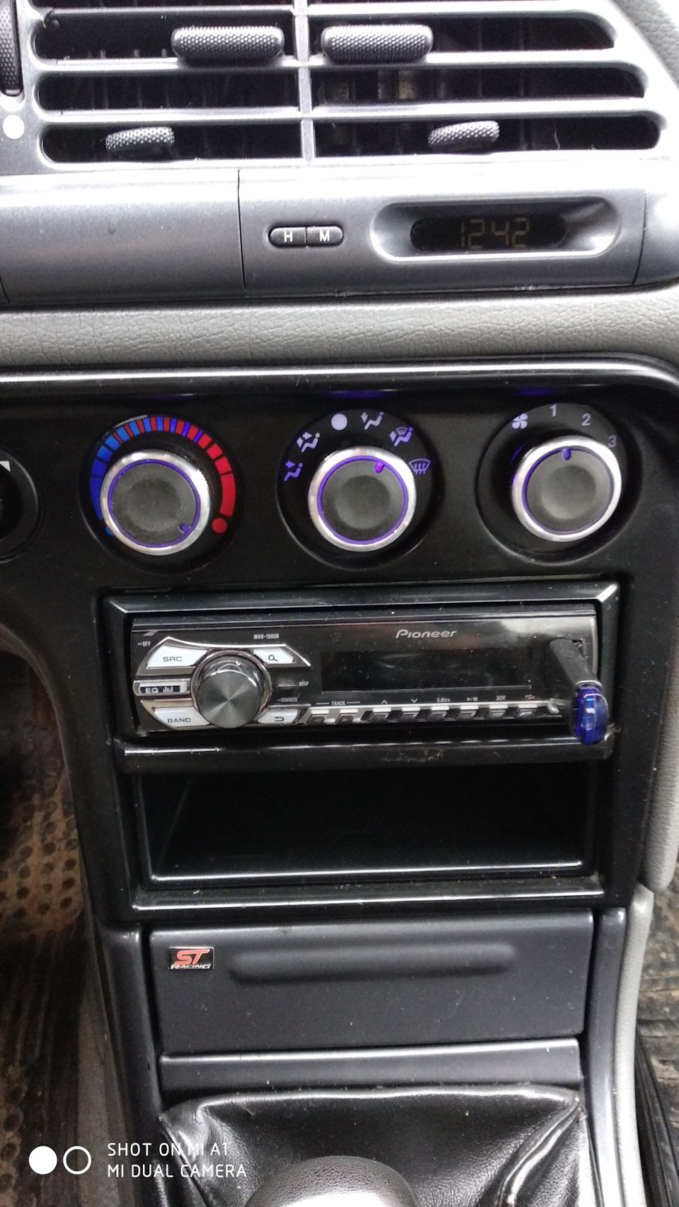 Сигнализация с кодом на руле бмв - 98 фото