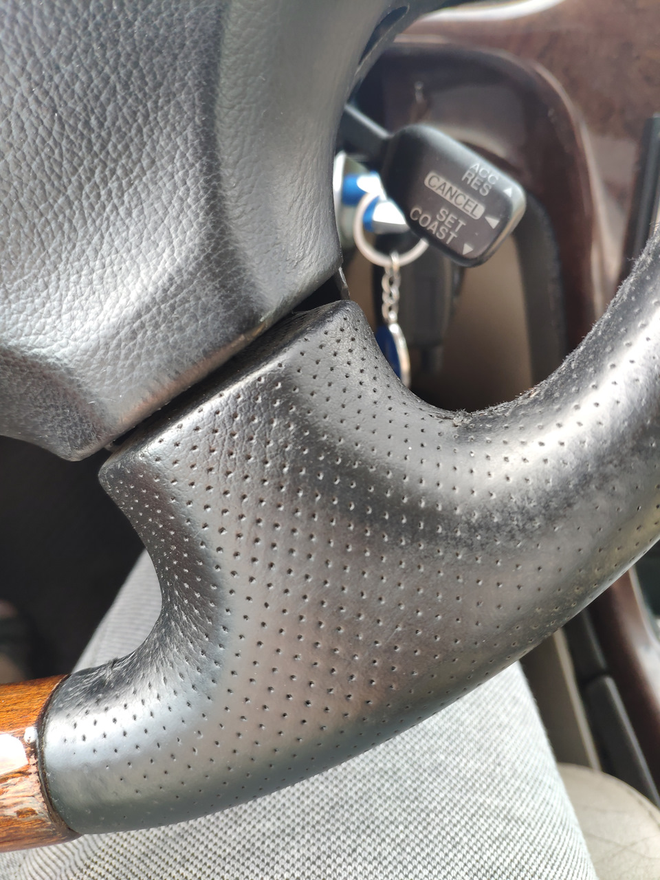 Фото в бортжурнале Subaru Legacy Outback (BE, BH)