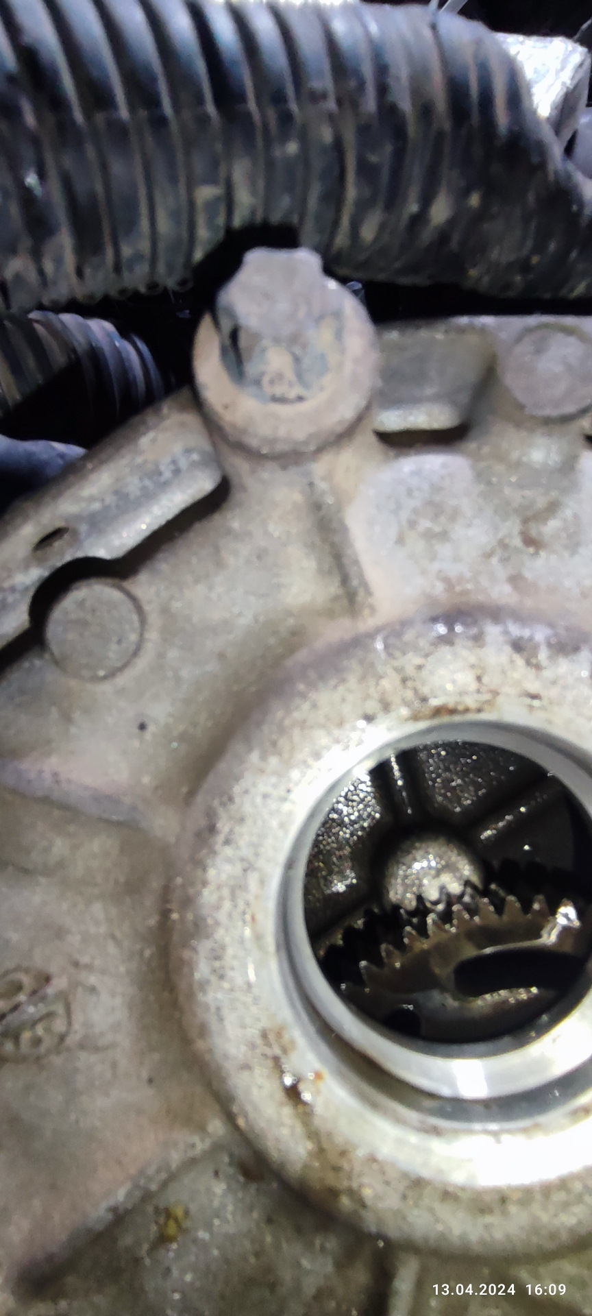 Замена ТСМ — Ford Focus III Hatchback, 1,6 л, 2013 года | поломка | DRIVE2