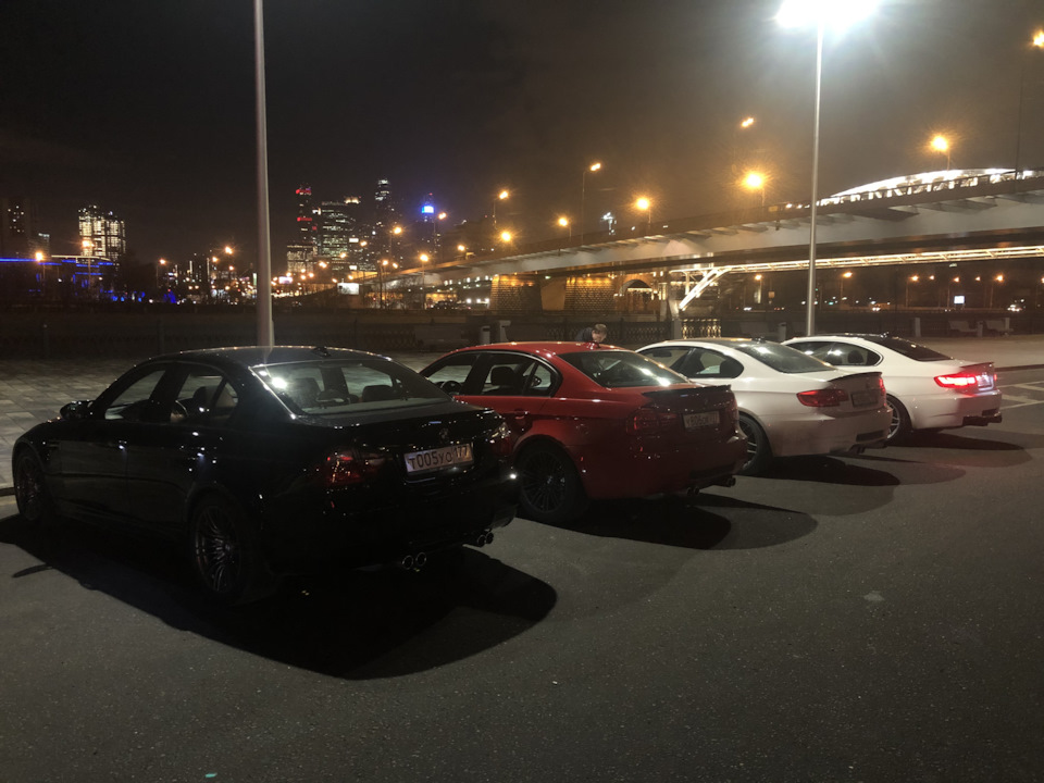 Вторая мини встреча м3 — BMW M3 (E90), 4 л, 2009 года | встреча | DRIVE2