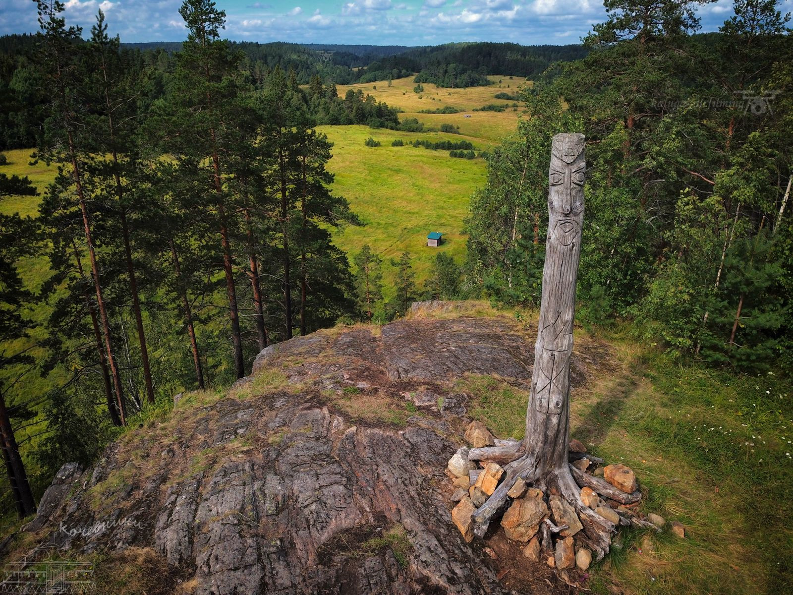 Капище в Карелии гора