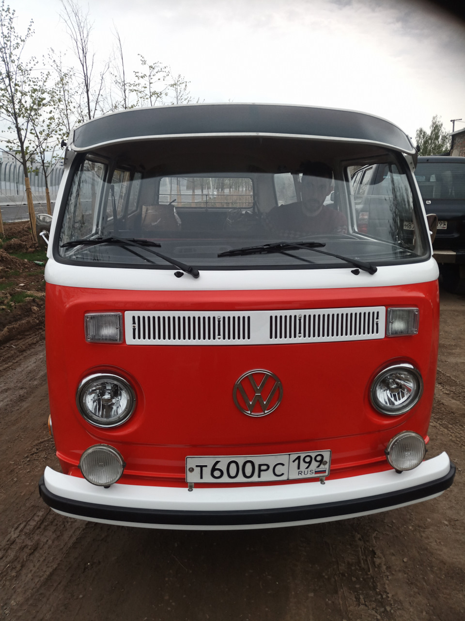 Запчасти для Volkswagen Transporter T1, T2, T3, T4