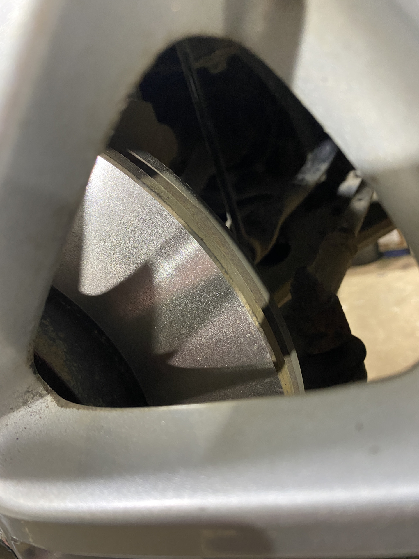 Вибрация руля при торможении — Ford Focus II Hatchback, 1,8 л, 2011 ...