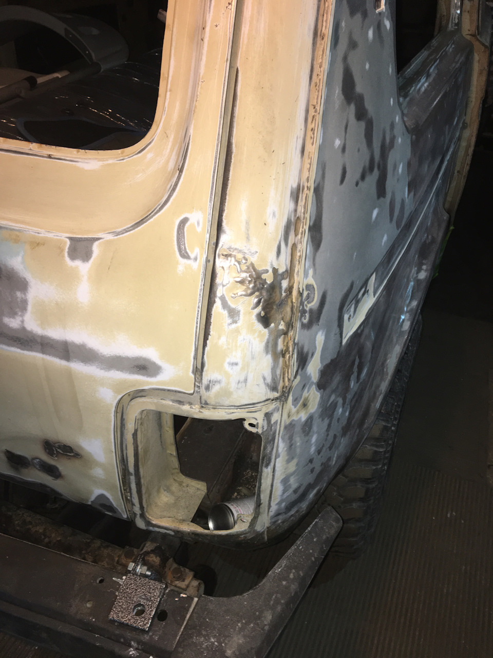 Начинаем шпаклевать и готовить кузов — Lada 21218 Фора, 1,7 л, 2000 ...