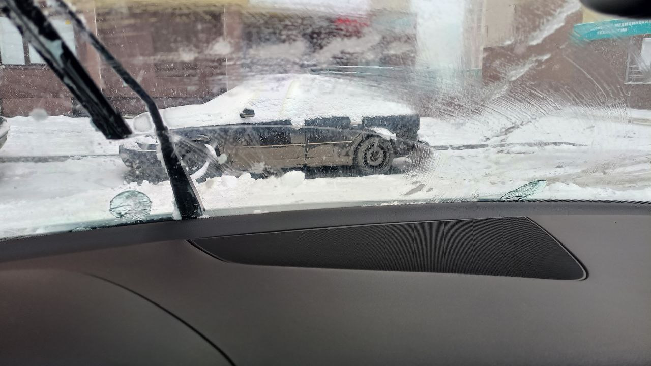 Замена шланга омывателя лобового стекла Audi Q5 — Audi Q5 (1G), 2 л ...