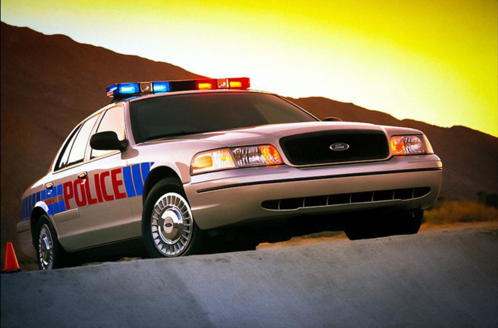 Ford Crown Victoria Police Inspector 2000