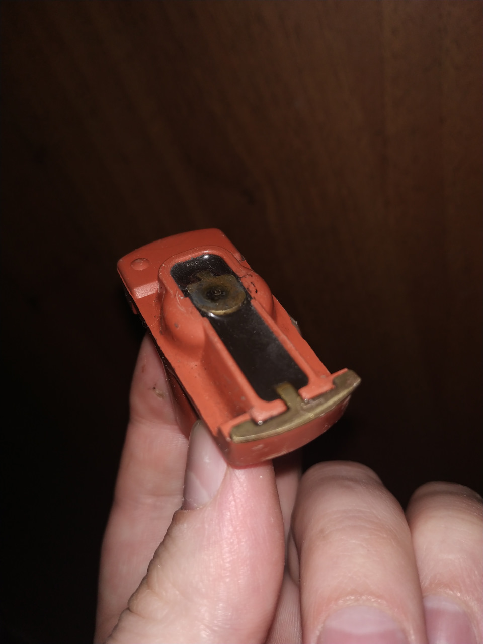 Как выглядит повреждённая крышка и бегунок. — Ford Sierra, 2 л, 1987 ...