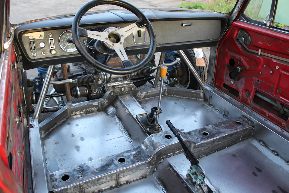 Фото в бортжурнале Morris 1300
