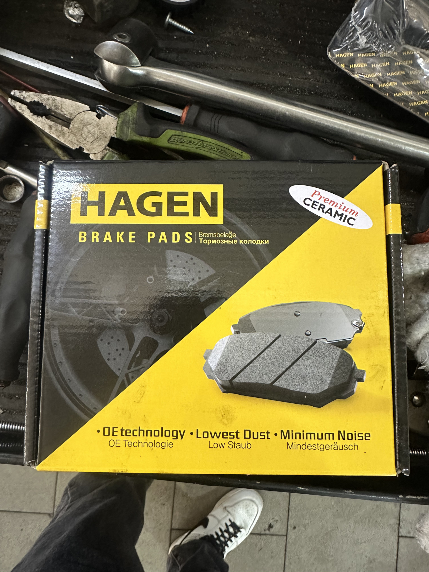 Замена колодок перед Мазда 6 gh — Mazda 6 (2G) GH, 2 л, 2008 года ...