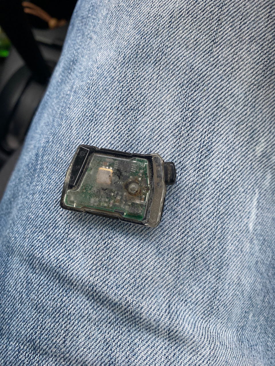 Сломался брелок основного ключа — Toyota Probox, 1,5 л, 2007 года ...