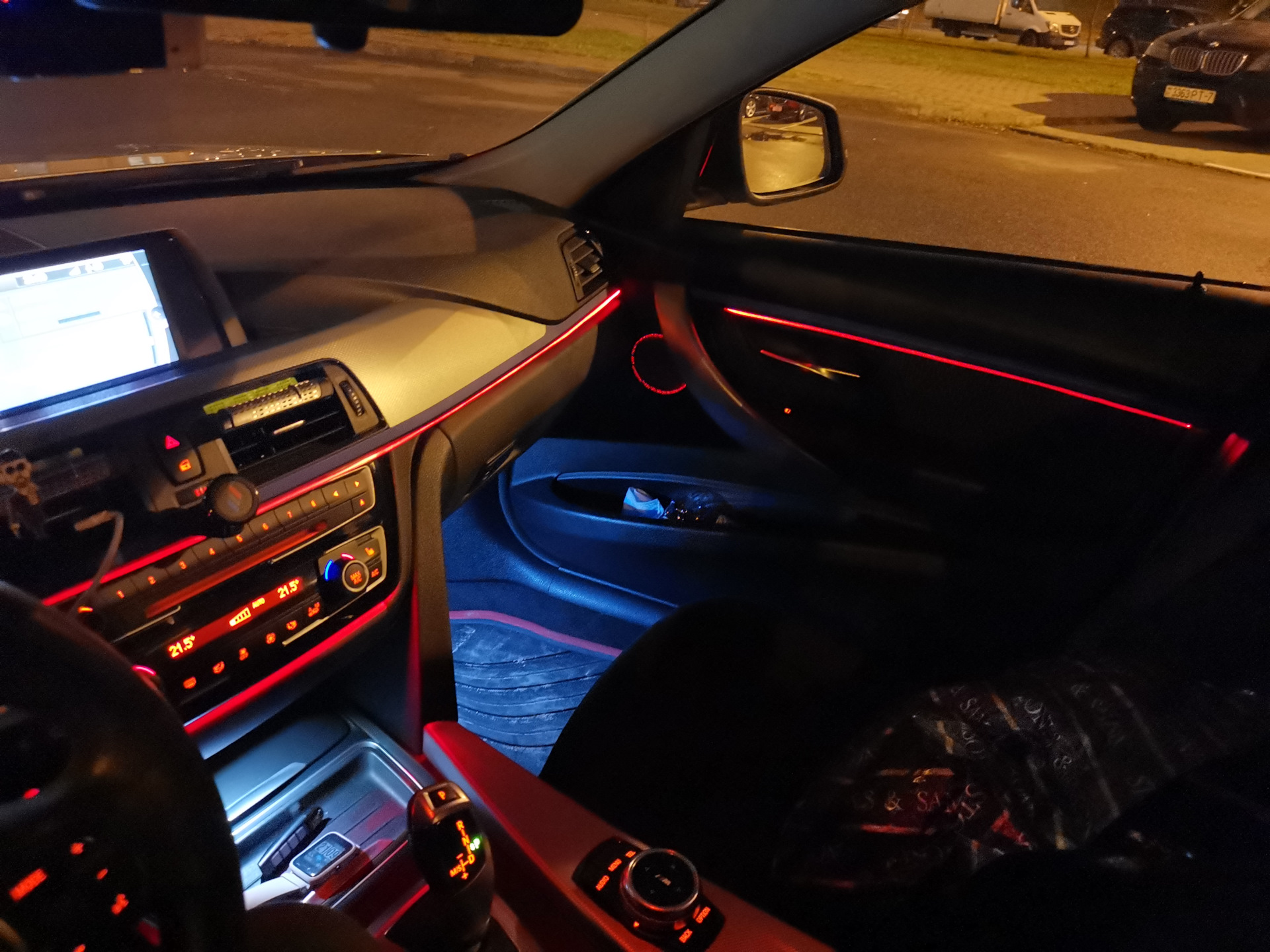 bmw f30 подсветка салона