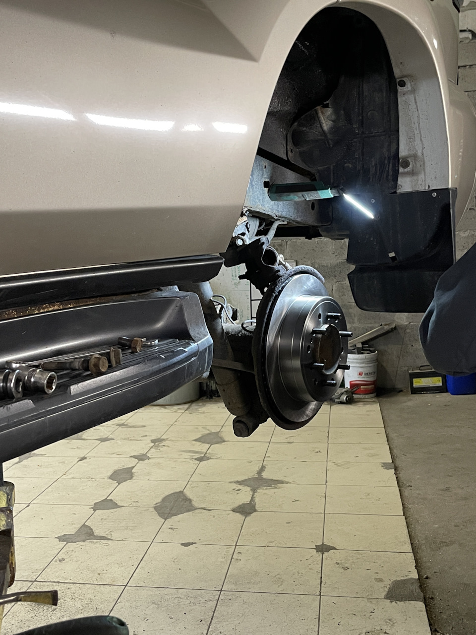 Фото в бортжурнале Toyota Land Cruiser Prado 120-series