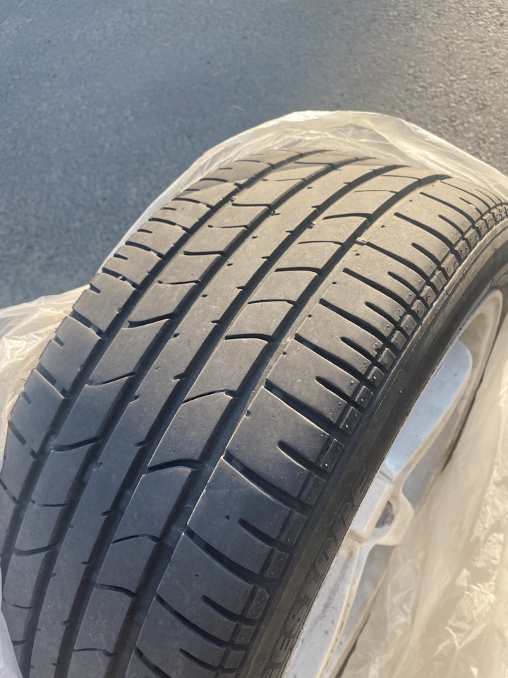 Шины летние Michelin 205/45 R16, литые диски Lenzo 7Jx16 4x100 на Lada ...
