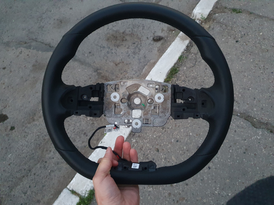 Фото в бортжурнале Geely Coolray (1G)