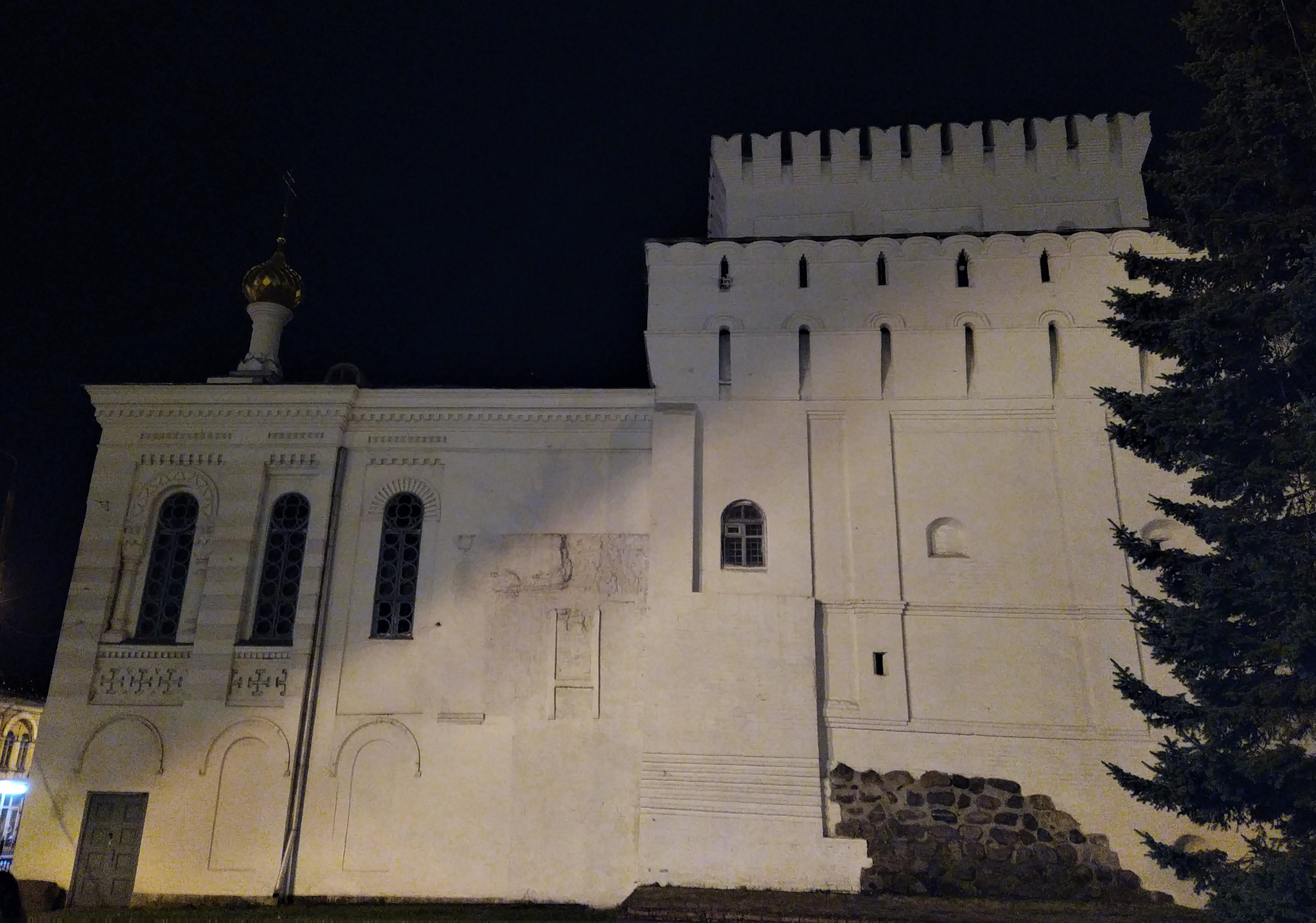 Знаменская башня Ярославль.