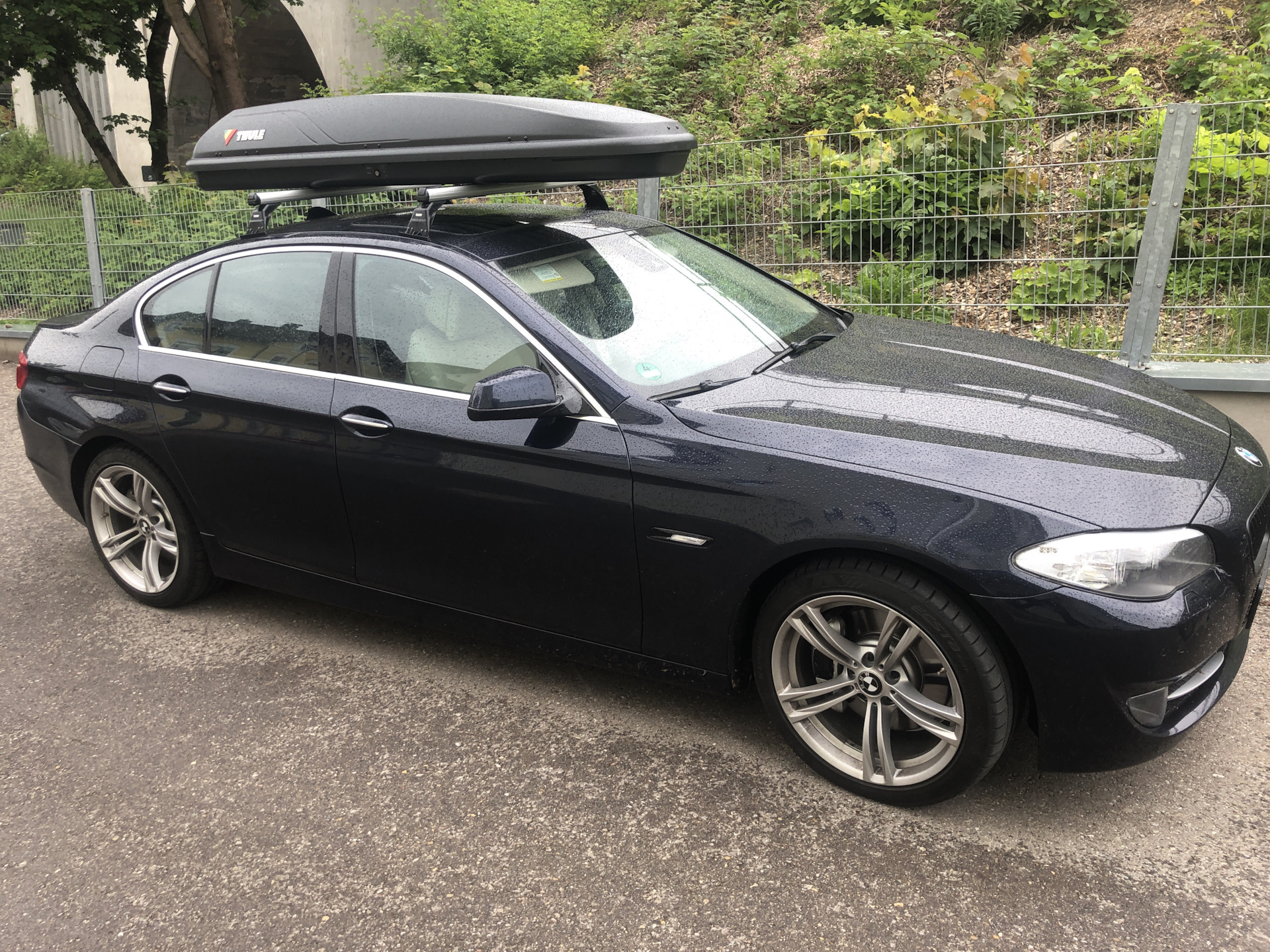 Thule best sale bmw f10