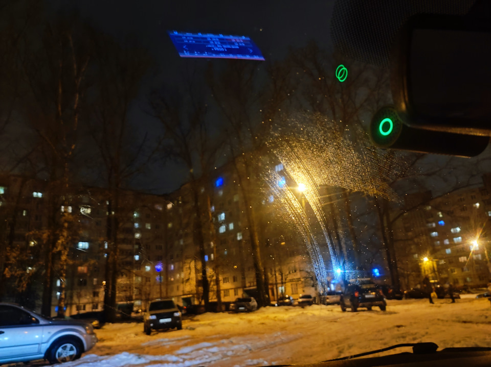 Плохо чистят щётки стеклоочистителя. — Volkswagen Polo Sedan, 1,6 л ...