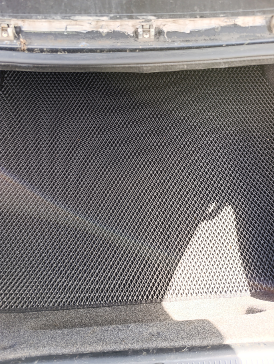 Прямо плотнячьком встает, даже немного дугой выгибает — Toyota Vista (30)