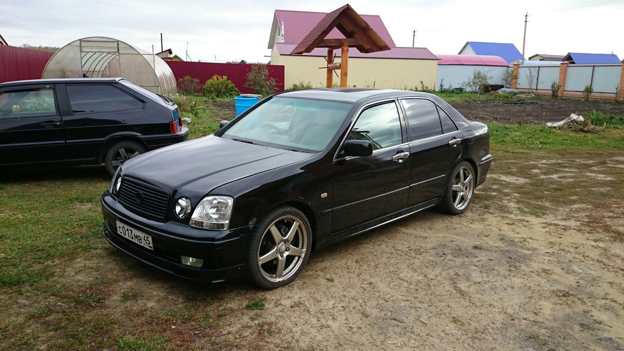 Черный прогресс. Тойота Прогресс 2000. Тойота Прогресс 2007 года. Toyota progres черный. Тойота Прогресс 110.