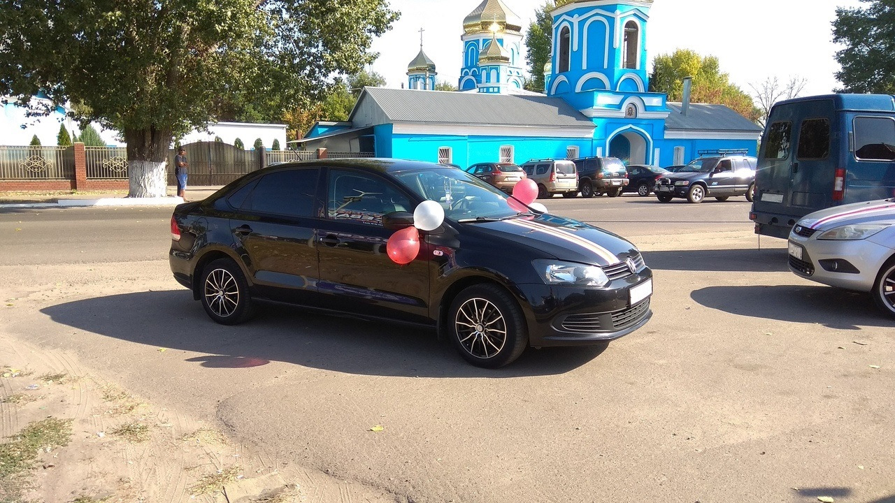 Volkswagen Polo Sedan 1.6 бензиновый 2013 | ~=В душе немец=~ на DRIVE2