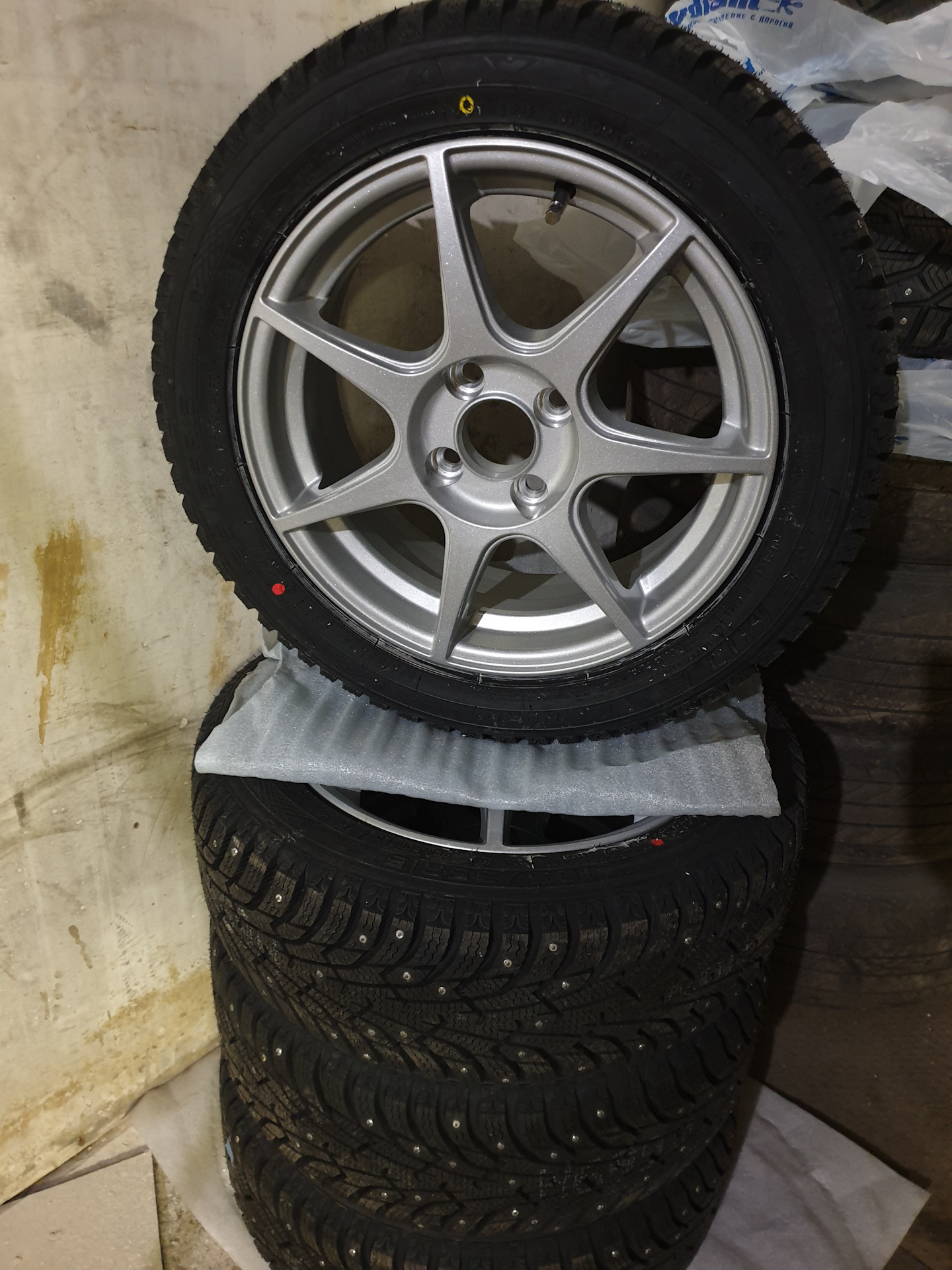 Шина maxxis np5