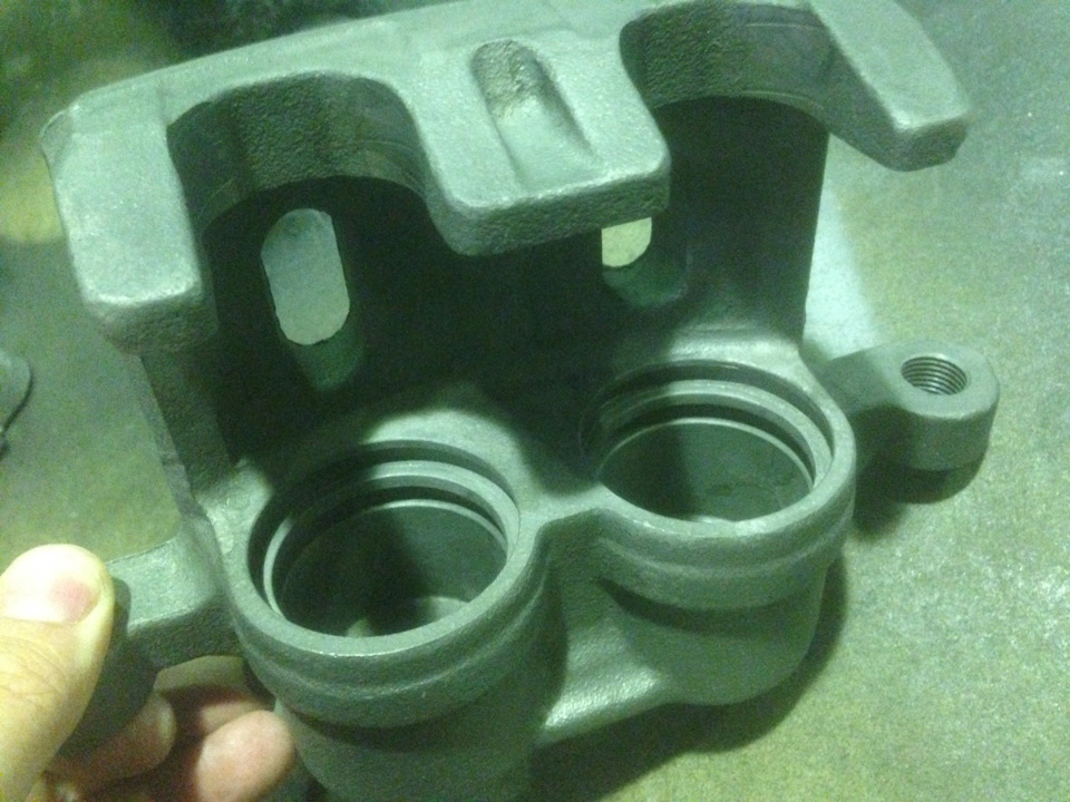 Двух поршневые суппорта от Аутлендер XL — Mitsubishi Lancer X, 1,5 л ...