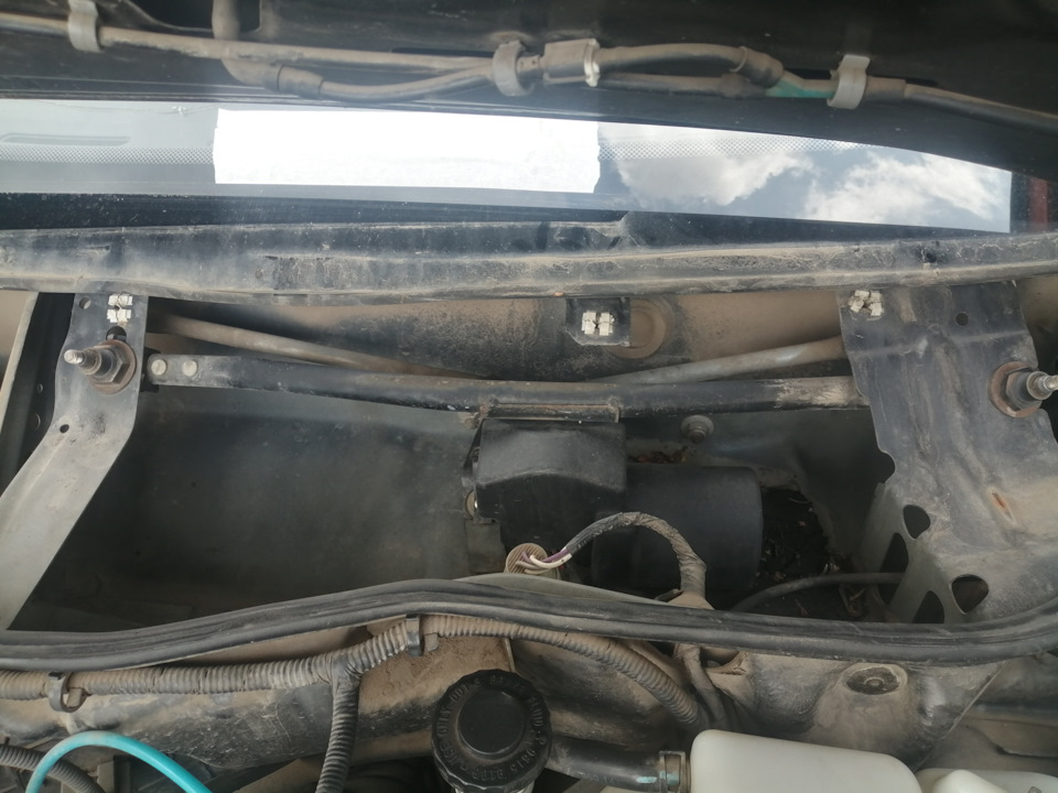 Поиск неисправности стеклоочистителя — Daewoo Nexia (N150), 1,5 л, 2010 ...