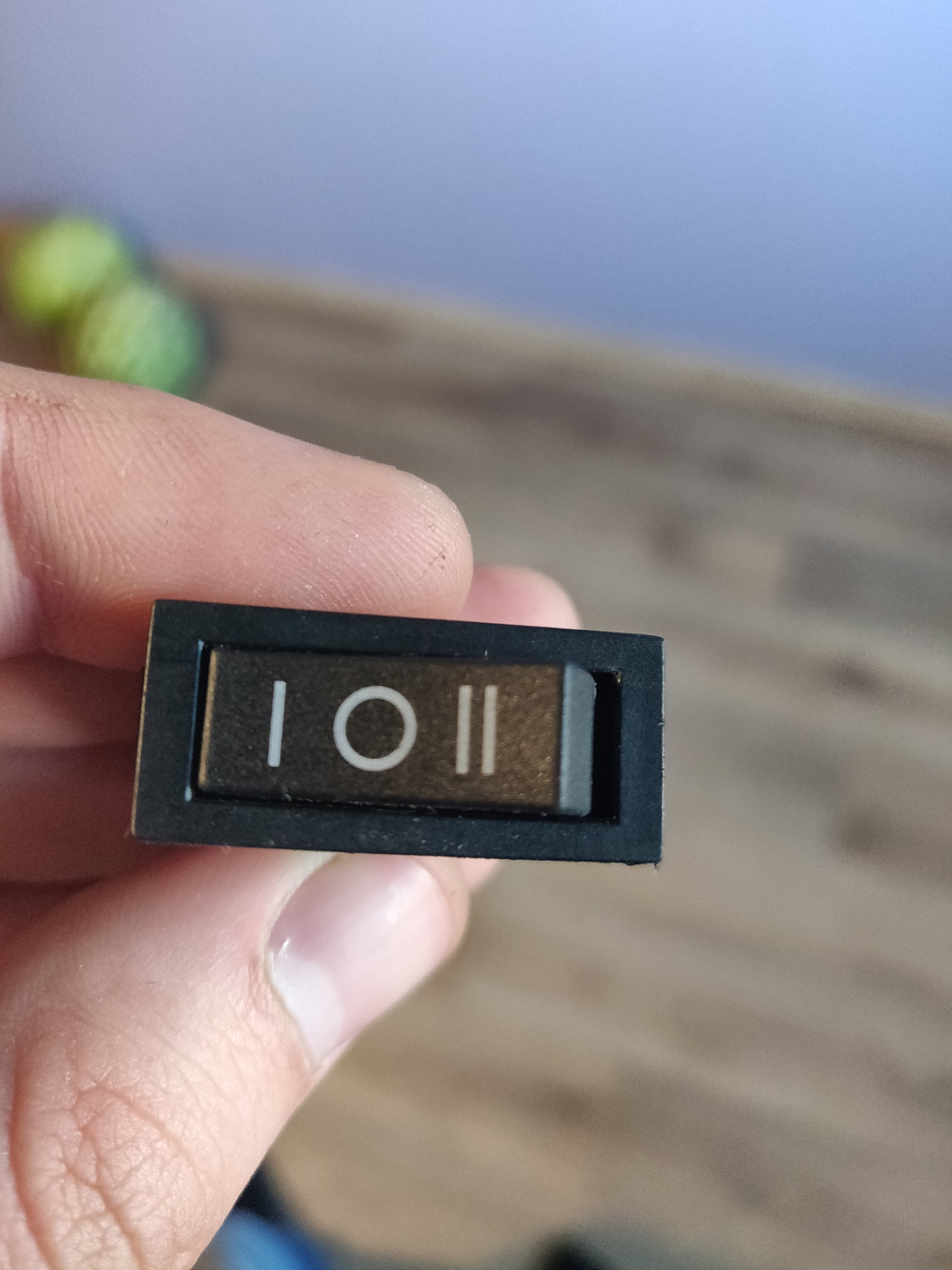 Кнопка на автомагнитолу 2107 на 3 положения — Lada 210740, 1,5 л, 2007 ...