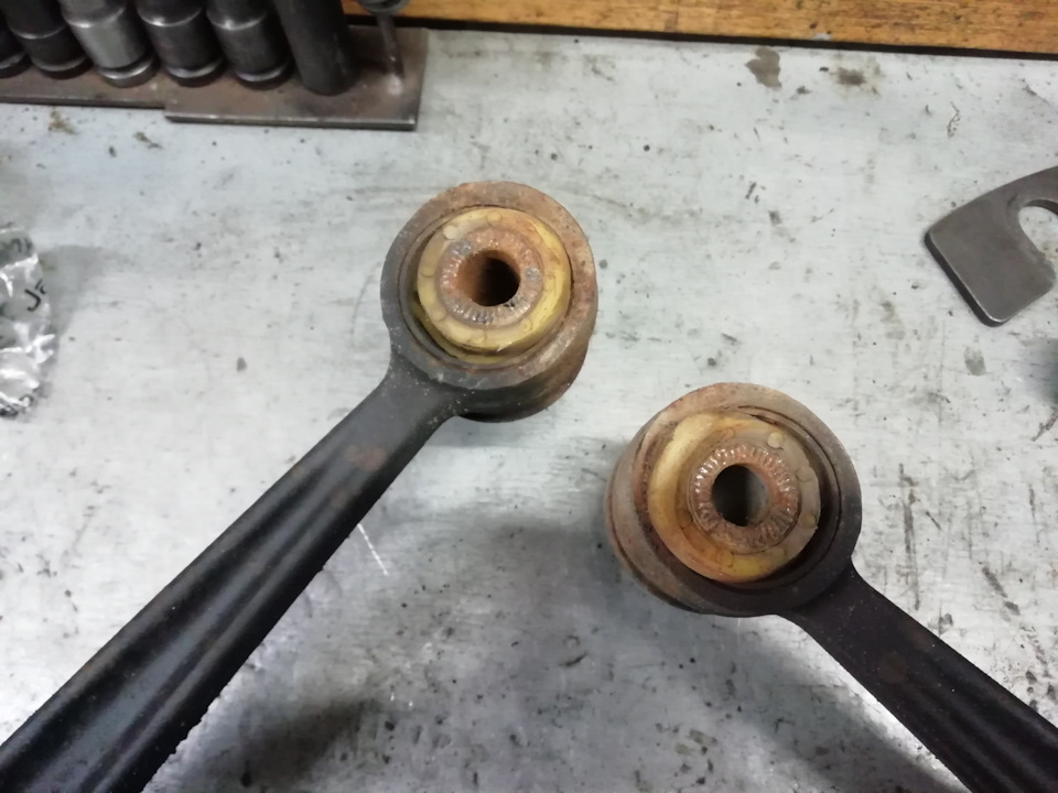 Полиуретановые сайлент блоки. — DRIVE2